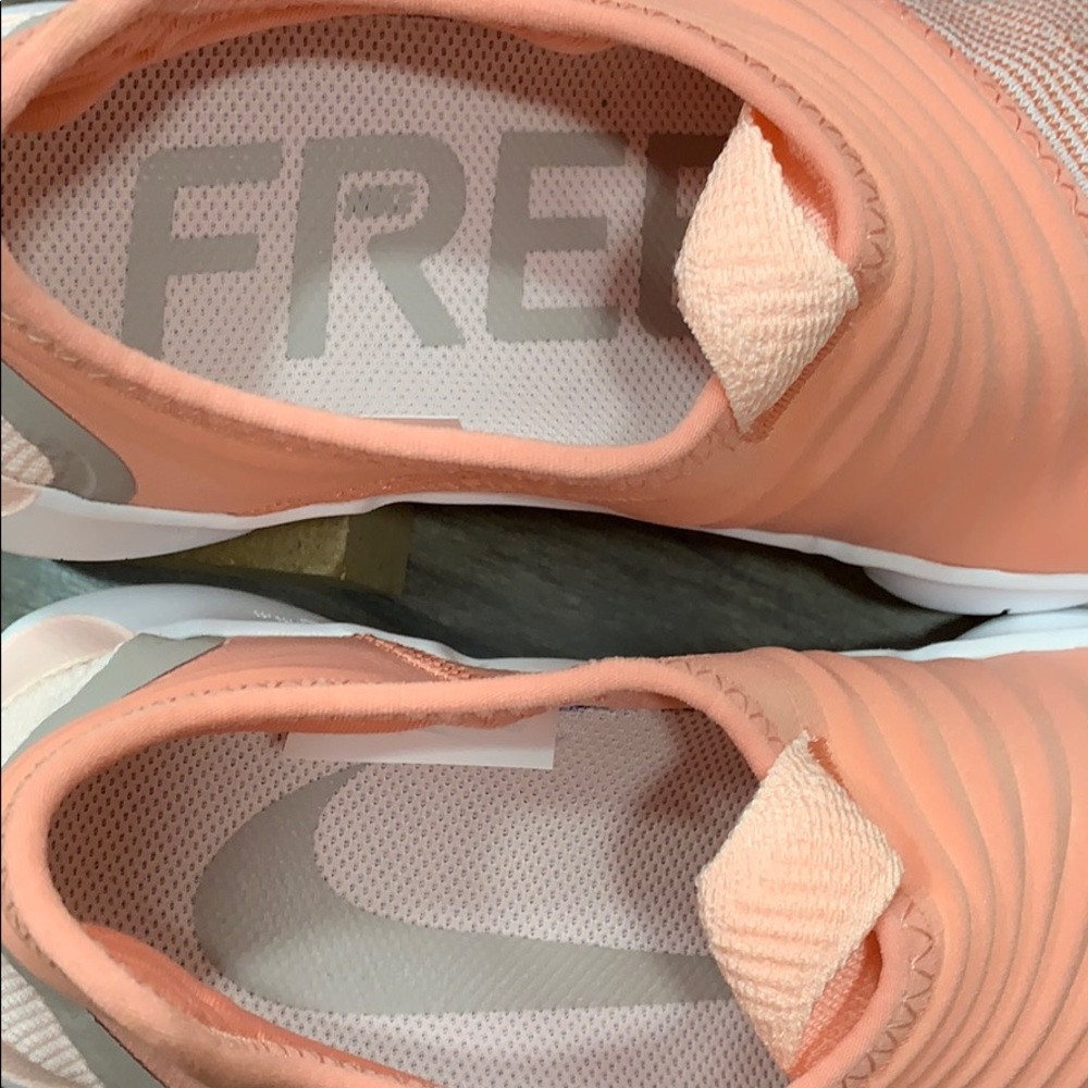 WMNS NIKE FREE RN FLYKNIT 3.0 Pink Quartz/White-Ec - Picture 15 of 16